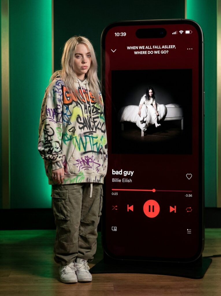 美学大师 vs 世界模拟器：Seedream 4.5对决Nano Banana Pro，SOTA能否易主？丨302.AI 基准实验室